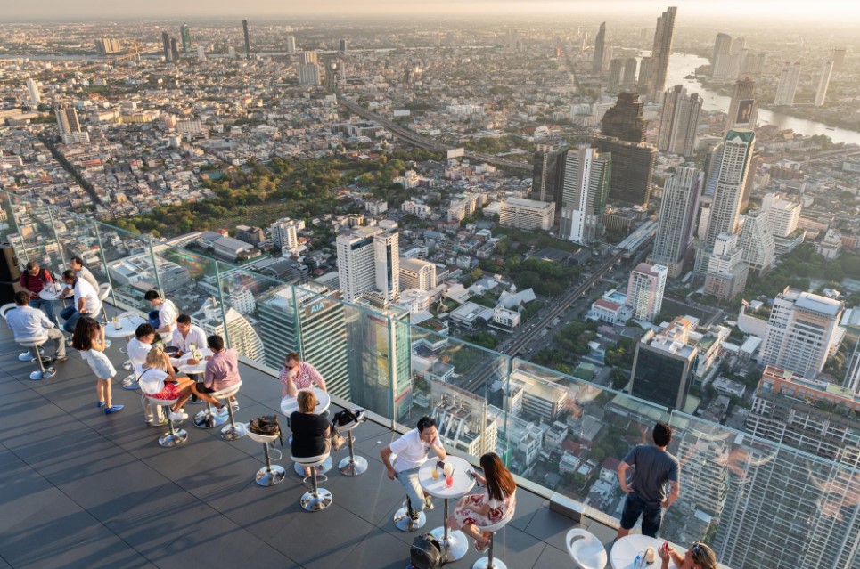 Panorama sur Bangkok depuis Mahanakhon SkyWalk