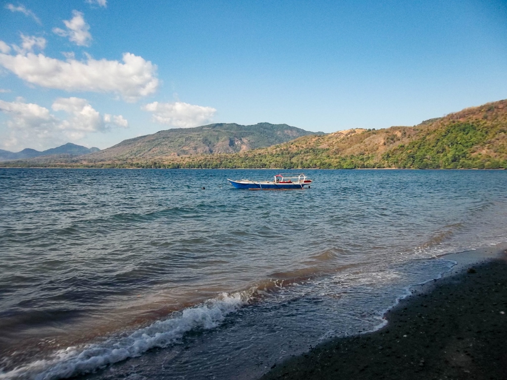 Baie de Wadong, une étape hors des sentiers battus à Flores