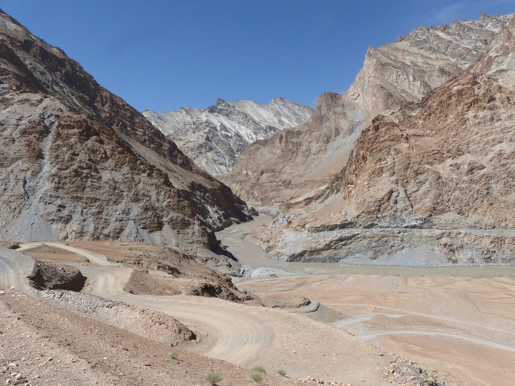 trek ladakh chilling