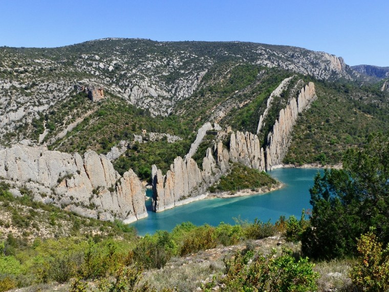 Les Murailles de Finestras : une merveille naturelle en Aragon – L