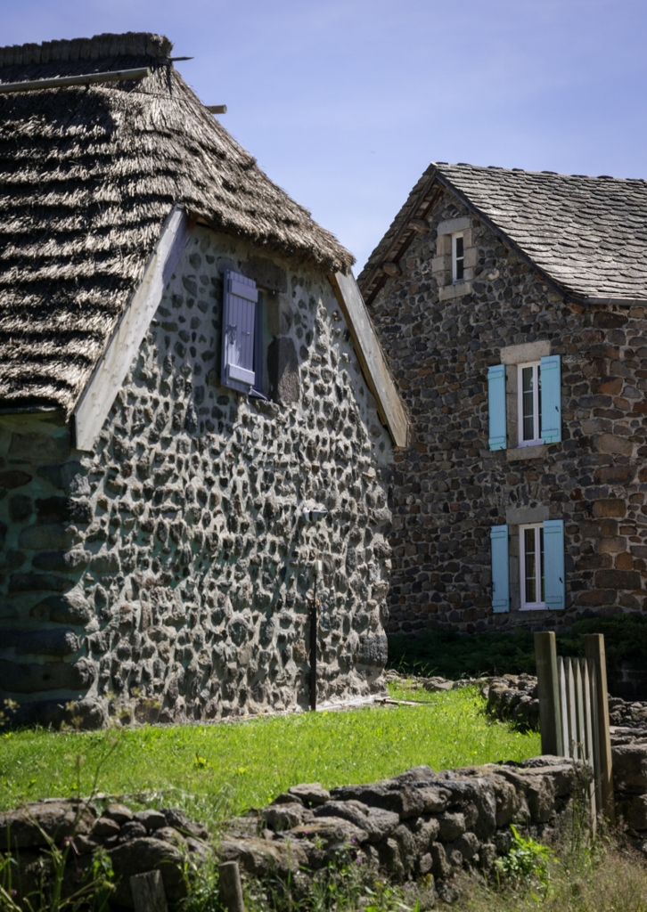 Village insolite de Moudeyres en Haute-Lire