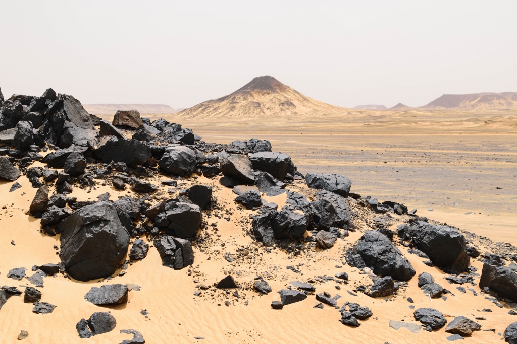 Panorama sur le Black Desert en Egypte 