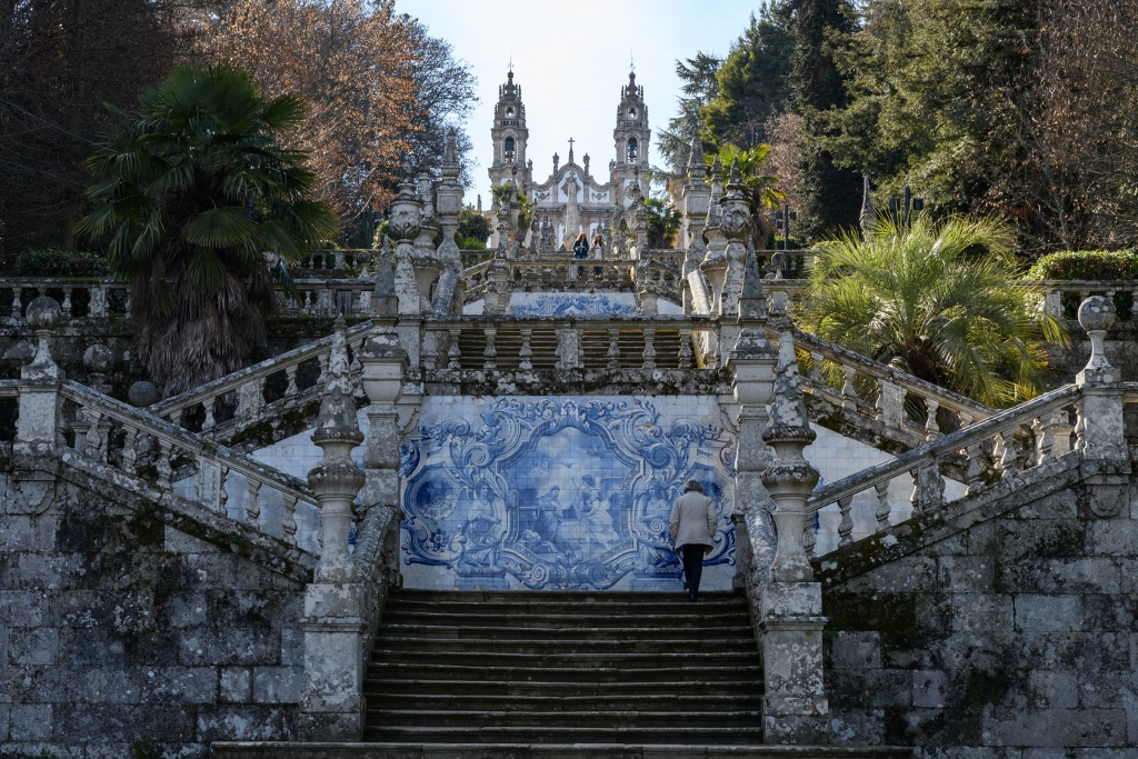 Vue sur les escaliers de l'église de Lamego au nord du Portugal 
