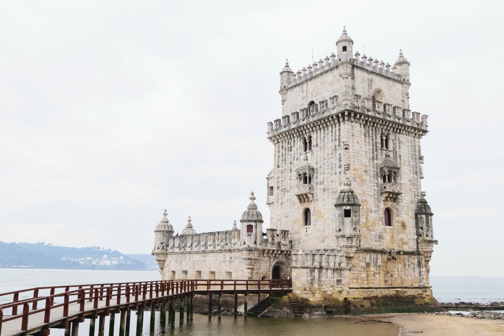 Panorama sur la Torre de Belem à Lisbonne