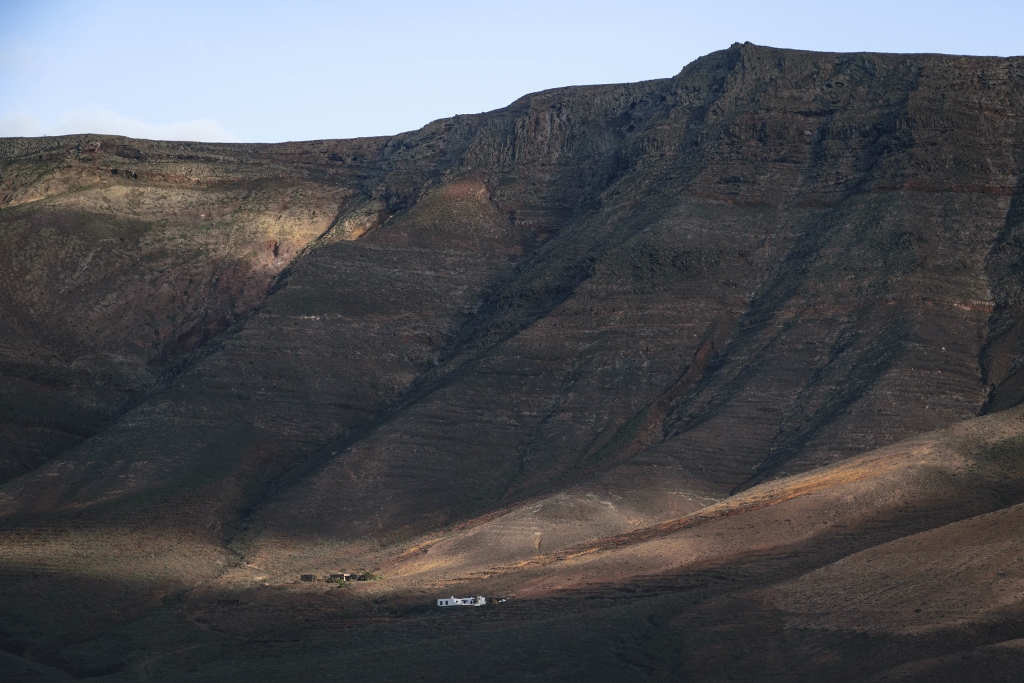 Les falaises de Caleta de Famara au coucher du soleil - Lanzarote 