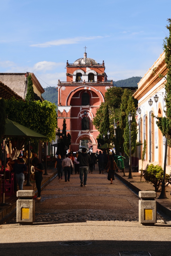 Vue sur une église du village San Cristobal de las Casas