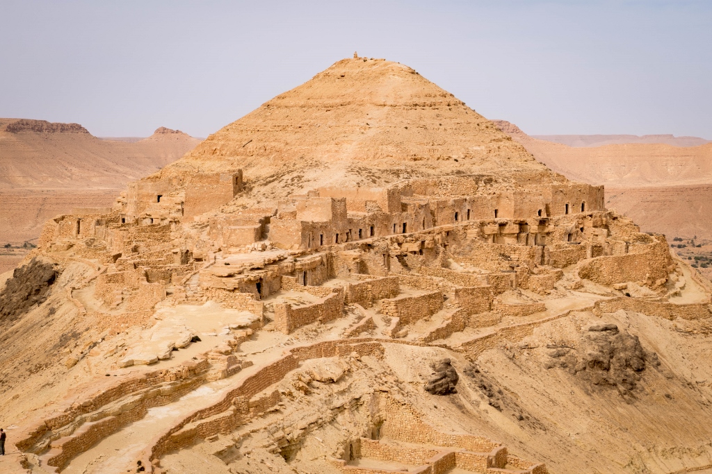 Vue sur le village de Guermessa en Tunisie 