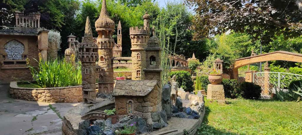 Le Jardin de Nous Deux, un lieu insolite en France 