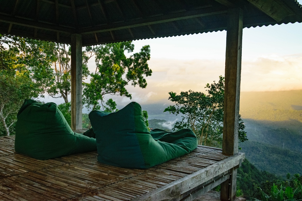 Visiter Amed et ses environs : Lahangan Sweet, un spot incontournable