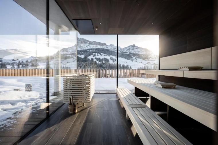 Bel hôtel de luxe dans les Dolomites avec panorama sur les montagnes